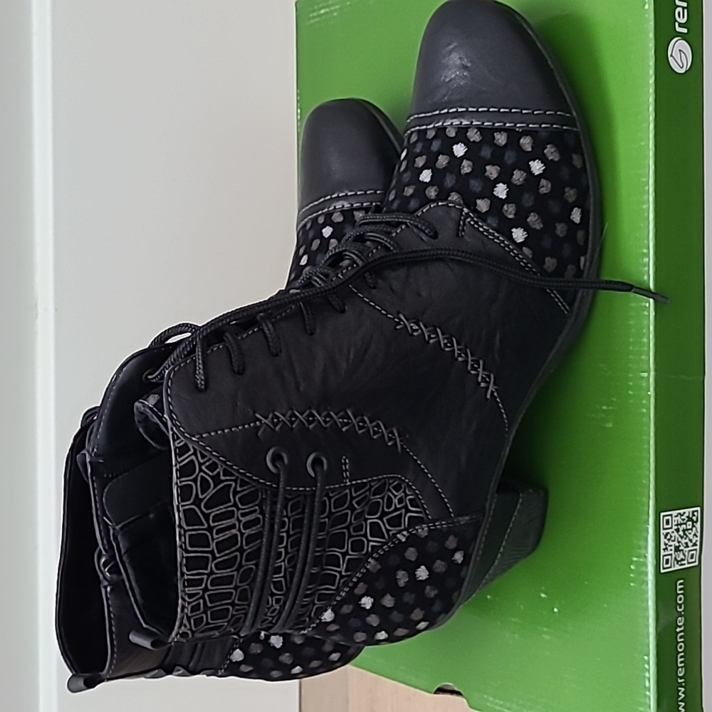 Remonte Shelbourne ankle boot